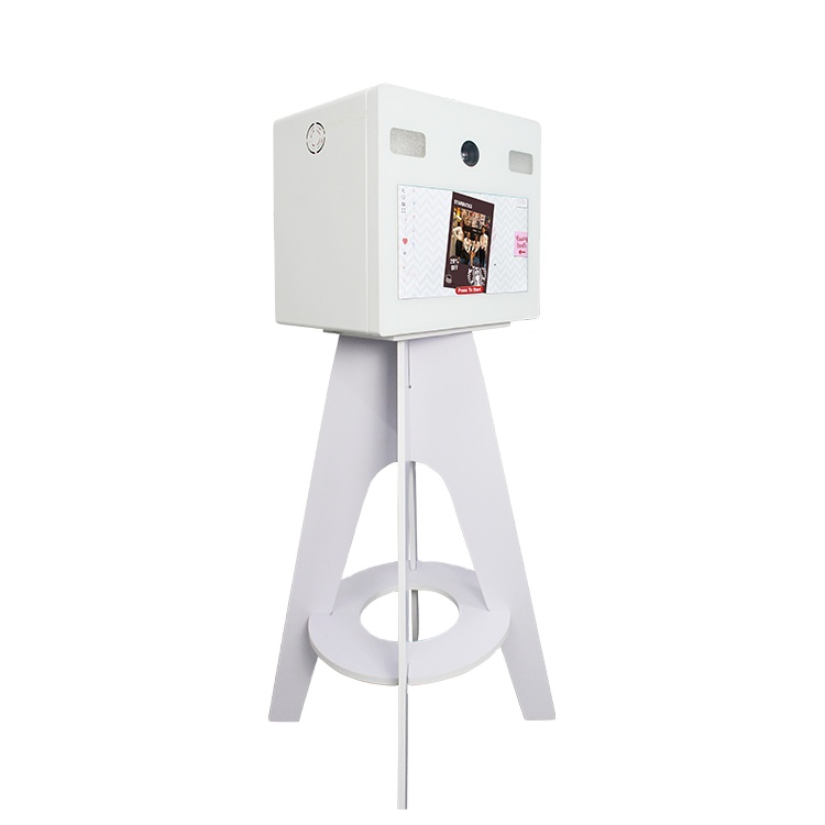 Gardening Tools Photo - Portable Touch Screen Interactive Photo Booth