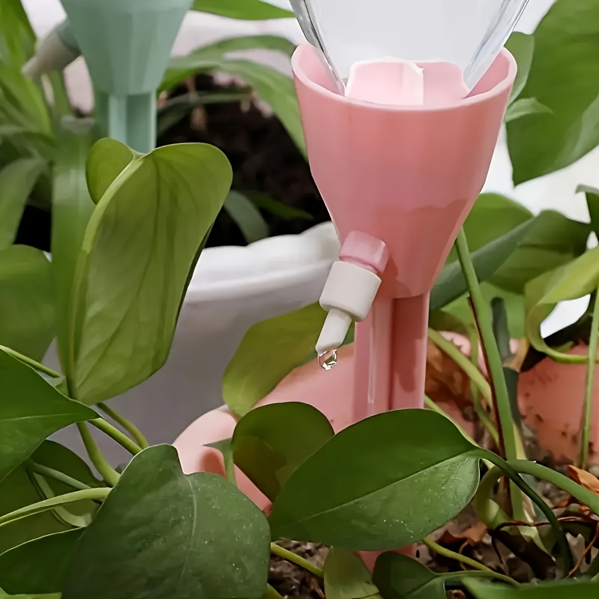 Root Watering Spike - 10PCS Automatic Plant Drip Irrigation Kit