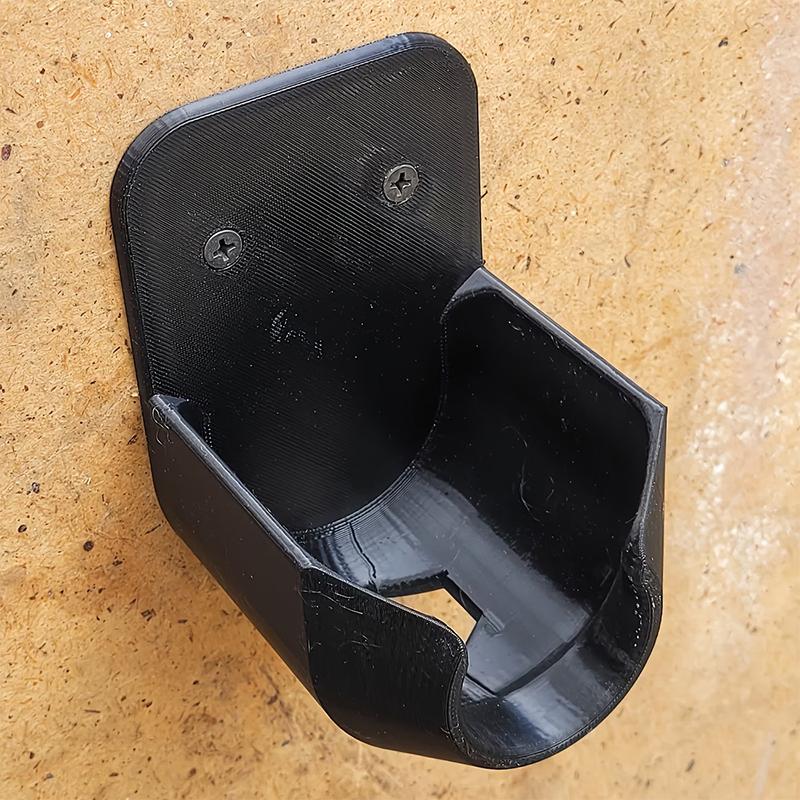 Wall Mount Garden Hose Nozzle  - đánh giá và giá Gardening Tools And Equipment